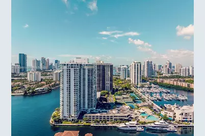 19707 Turnberry Way #23F, Aventura, FL 33180 - Photo 9