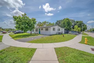 7022 SW 19th Ct, North Lauderdale, FL 33068 - Photo 29
