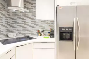 3901 S Ocean Dr, Hollywood, FL 33019 - Photo 9
