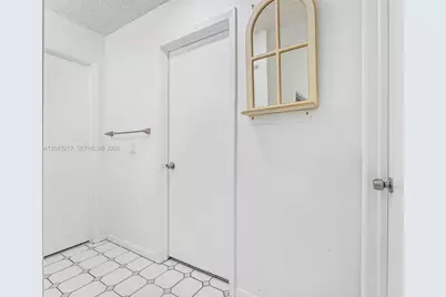 15491 SW 153rd St, Miami, FL 33187 - Photo 19