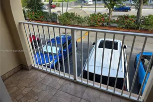 523 W 68th St, Hialeah, FL 33014 - Photo 27