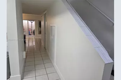 523 W 68th St #5, Hialeah, FL 33014 - Photo 15