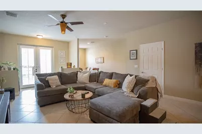 5808 Hampton Hills Blvd, Tamarac, FL 33321 - Photo 5