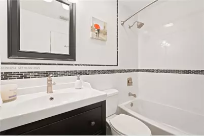 2810 NW 70th Ave, Margate, FL 33063 - Photo 21