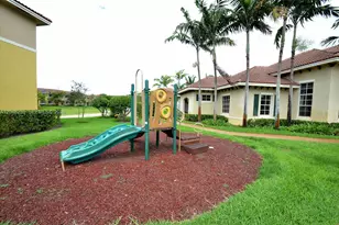 6041 SW 19th Pl, North Lauderdale, FL 33068 - Photo 5