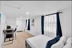 860 NW 17th Ct, Miami, FL 33125 - Photo 29