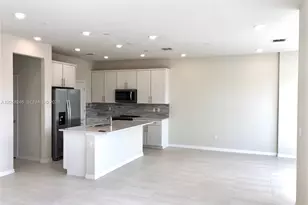 4984 Greenway Dr, Hollywood, FL 33021 - Photo 13