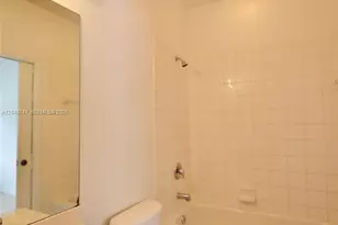 6059 SW 19th Ct, North Lauderdale, FL 33068 - Photo 7