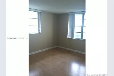 3001 W Rolling Hills Cir #701, Davie, FL 33328 - Photo 5