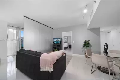 485 Brickell Ave #1901, Miami, FL 33131 - Photo 3