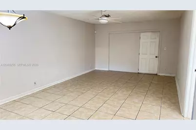 5525 N Lakewood Cir N #215, Margate, FL 33063 - Photo 9