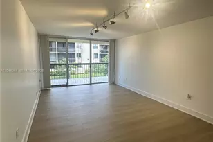10425 SW 112th Ave, Miami, FL 33176 - Photo 7