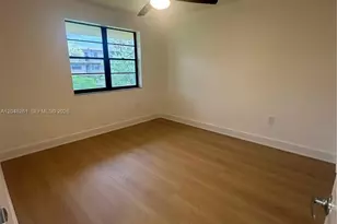 10425 SW 112th Ave, Miami, FL 33176 - Photo 11