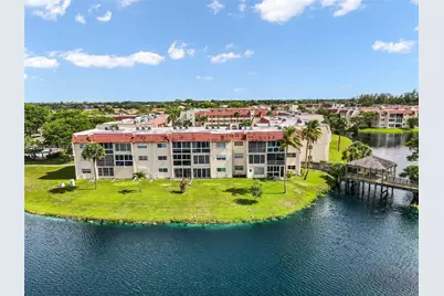 2851 E Sunrise Lakes Dr #106, Sunrise, FL 33322 - Photo 23