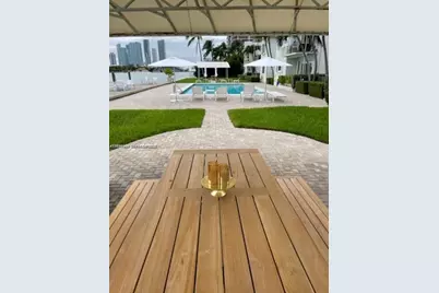 1140 Venetian Way #2C, Miami Beach, FL 33139 - Photo 3