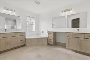 1419 Crossbill Ct, Weston, FL 33327 - Photo 27