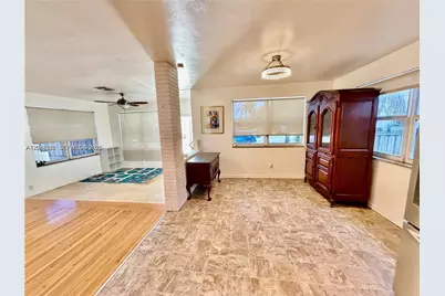 45 SE 14th St #1, Dania Beach, FL 33004 - Photo 7