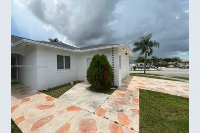 14305 SW 182nd Ter #0, Miami, FL 33177 - Photo 3