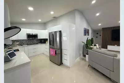 14305 SW 182nd Ter #0, Miami, FL 33177 - Photo 21