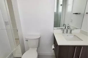 7825 NW 107th Ave, Doral, FL 33178 - Photo 29