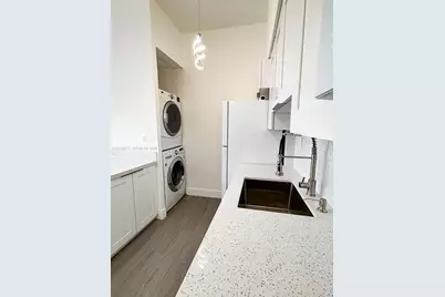 7420 W 20th Ave #335, Hialeah, FL 33016 - Photo 5