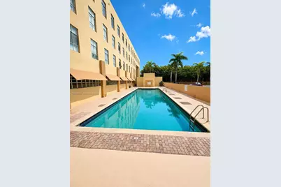 7420 W 20th Ave #335, Hialeah, FL 33016 - Photo 13
