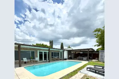 9170 NW 24th Pl, Sunrise, FL 33322 - Photo 25