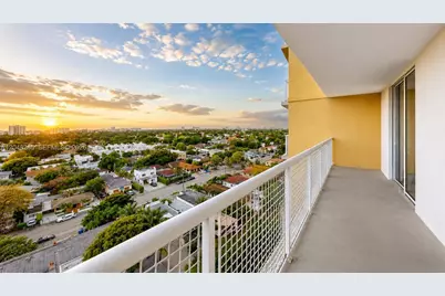 900 SW 8th St #1110, Miami, FL 33130 - Photo 11