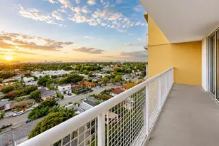 900 SW 8th St, Miami, FL 33130 - Photo 11