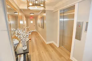 9660 W Bay Harbor Dr, Bay Harbor Islands, FL 33154 - Photo 5
