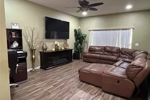 10386 NW 7th St, Coral Springs, FL 33071 - Photo 5