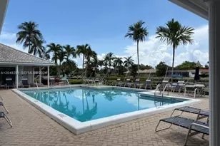 130 Cypress Club Dr, Pompano Beach, FL 33060 - Photo 47