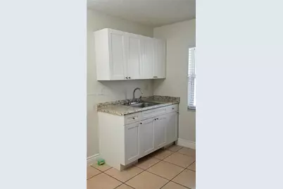 711 NE 2nd Ave #102, Fort Lauderdale, FL 33304 - Photo 5