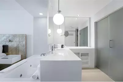 3101 Bayshore Dr #2306, Fort Lauderdale, FL 33304 - Photo 21