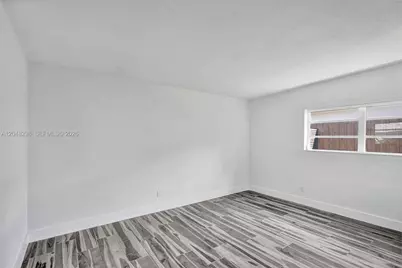 19260 NE 22nd Ave, North Miami Beach, FL 33180 - Photo 29