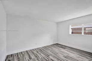 19260 NE 22nd Ave, North Miami Beach, FL 33180 - Photo 29