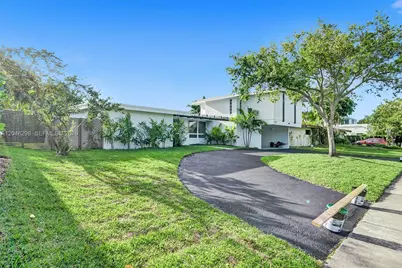 19260 NE 22nd Ave, North Miami Beach, FL 33180 - Photo 91