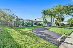 19260 NE 22nd Ave, North Miami Beach, FL 33180 - Photo 91