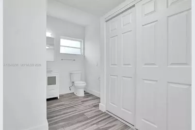 19260 NE 22nd Ave, North Miami Beach, FL 33180 - Photo 21