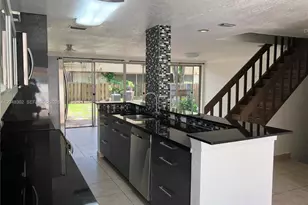 836 NW 82nd Ave, Plantation, FL 33324 - Photo 5