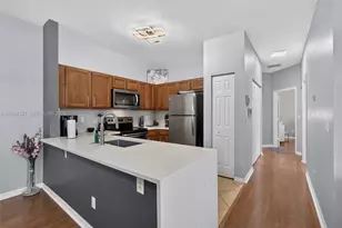 3107 Grandiflora Dr, Greenacres, FL 33467 - Photo 3