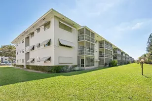 1000 Hillcrest Ct, Hollywood, FL 33021 - Photo 5