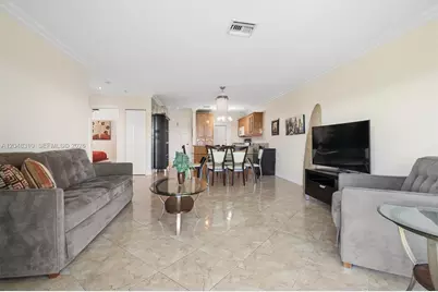 1000 Hillcrest Ct #303, Hollywood, FL 33021 - Photo 7