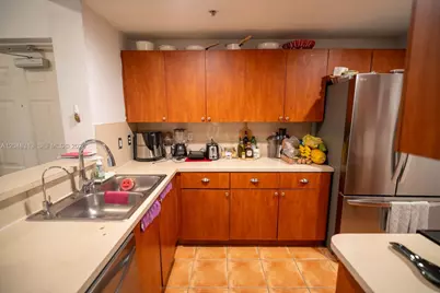 6520 NW 114th Ave #1626, Doral, FL 33178 - Photo 9