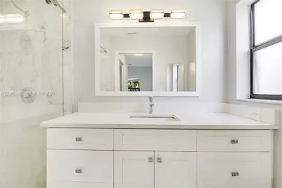 9496 Sun Pointe Dr, Boynton Beach, FL 33437 - Photo 23