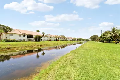 9496 Sun Pointe Dr, Boynton Beach, FL 33437 - Photo 29