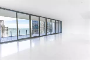 300 Biscayne Blvd Way, Miami, FL 33131 - Photo 3