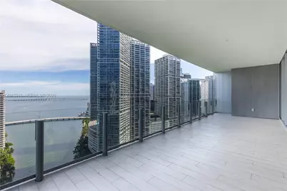300 Biscayne Boulevard Way #2702E, Miami, FL 33131 - Photo 5