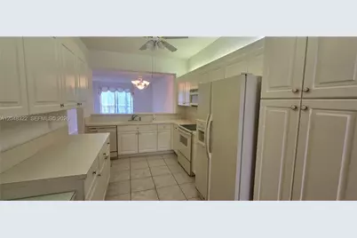 7775 Southampton Ter #305, Tamarac, FL 33321 - Photo 5