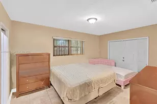 331 NE 176th St, North Miami Beach, FL 33162 - Photo 21